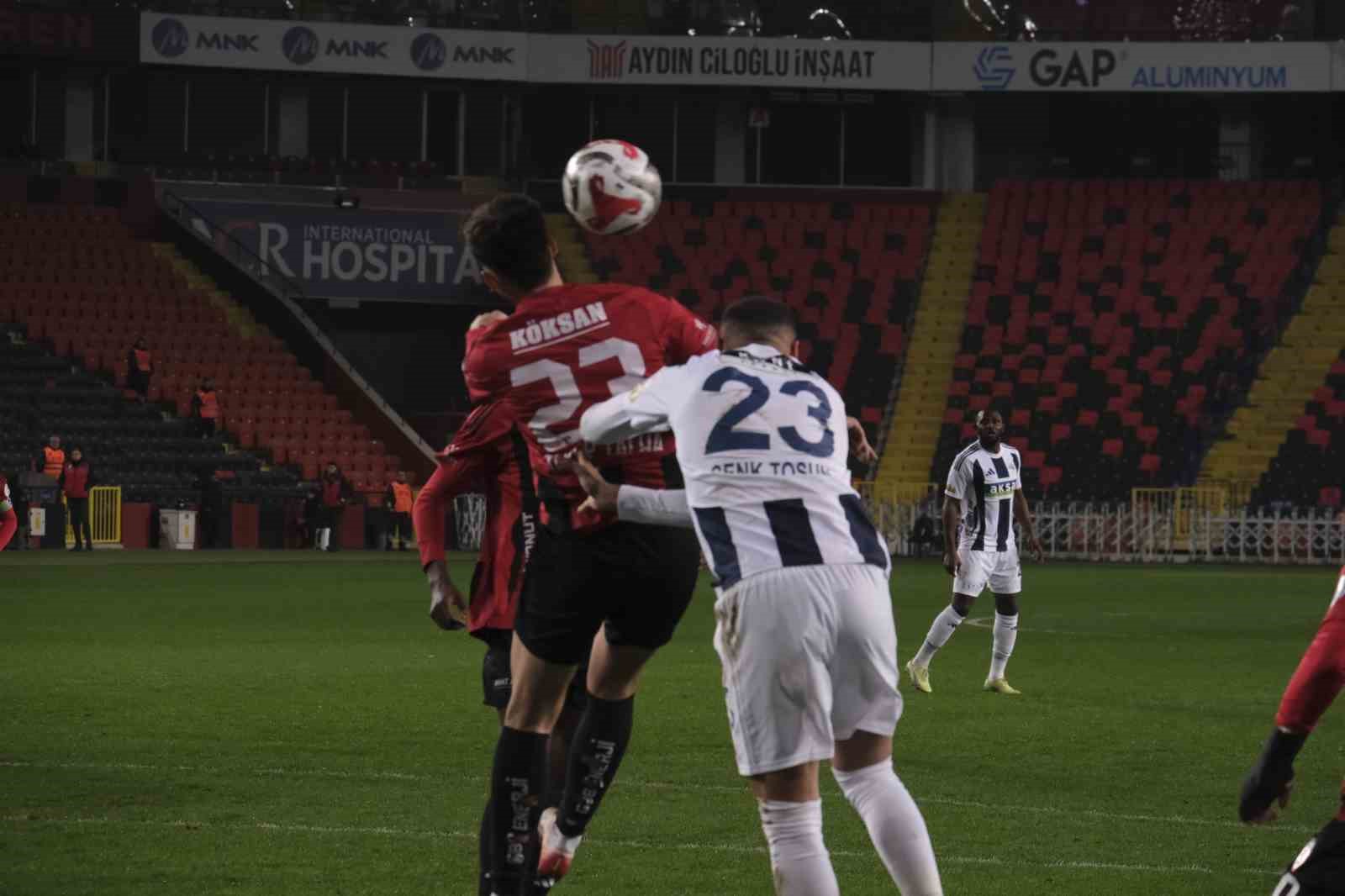 trendyol super lig gaziantep fk 2 kasimpasa 1 ilk yari 1 QjZeFlfY