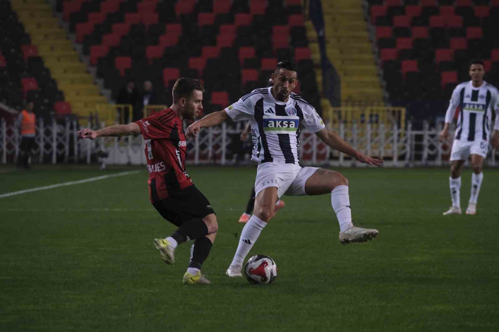 trendyol super lig gaziantep fk 2 kasimpasa 1 ilk yari 3 L25gww9N