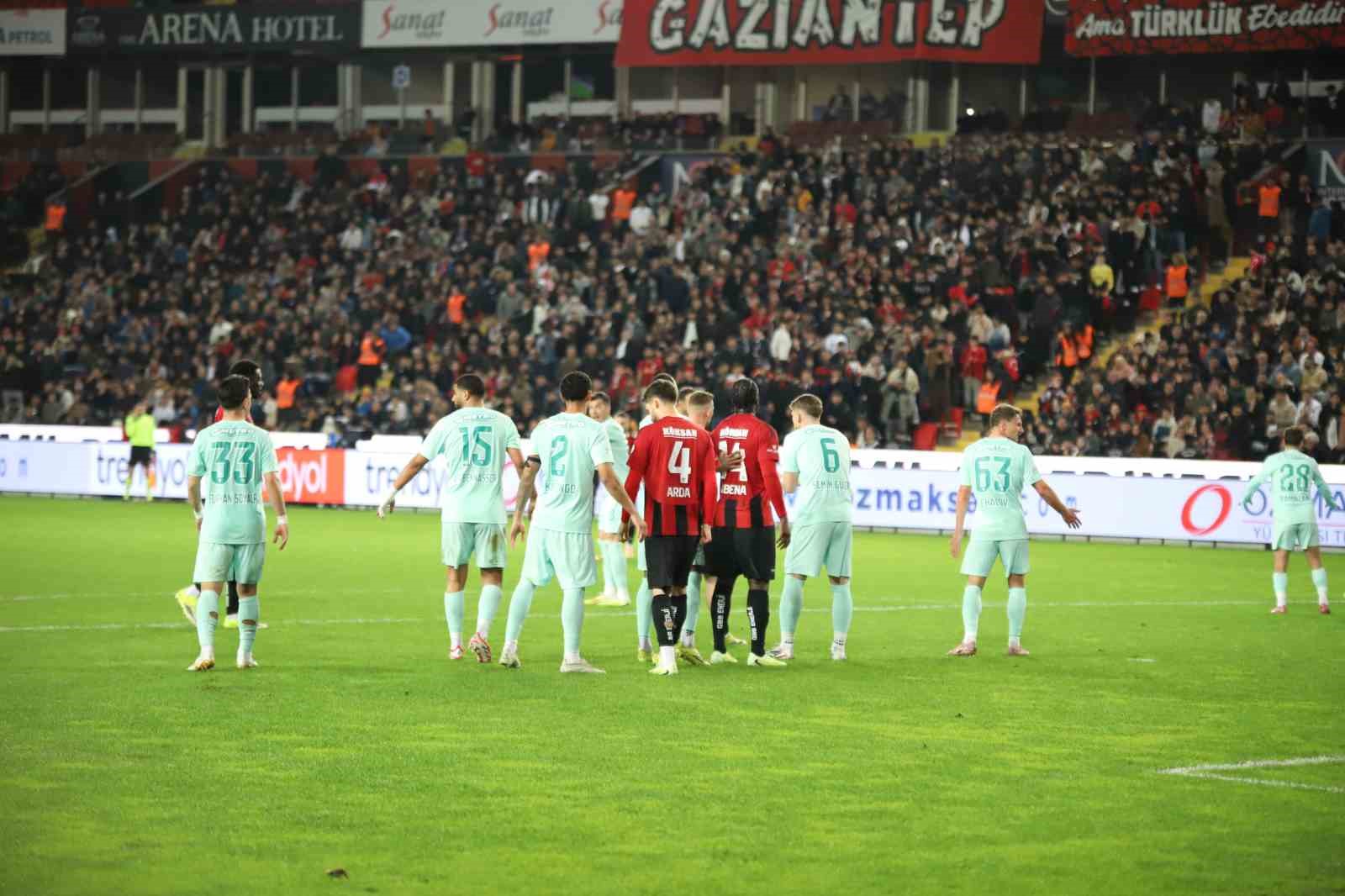 trendyol super lig gaziantep fk 2 kayserispor 0 ilk yari 23 KTQ7vYZq