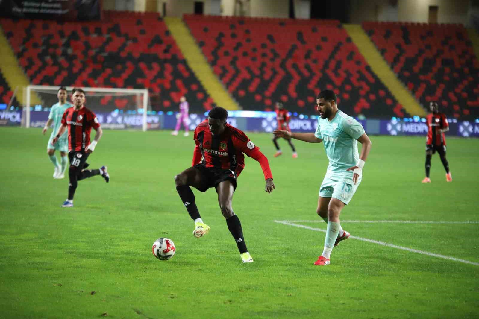 trendyol super lig gaziantep fk 2 kayserispor 0 ilk yari 27 VMnRfwe9