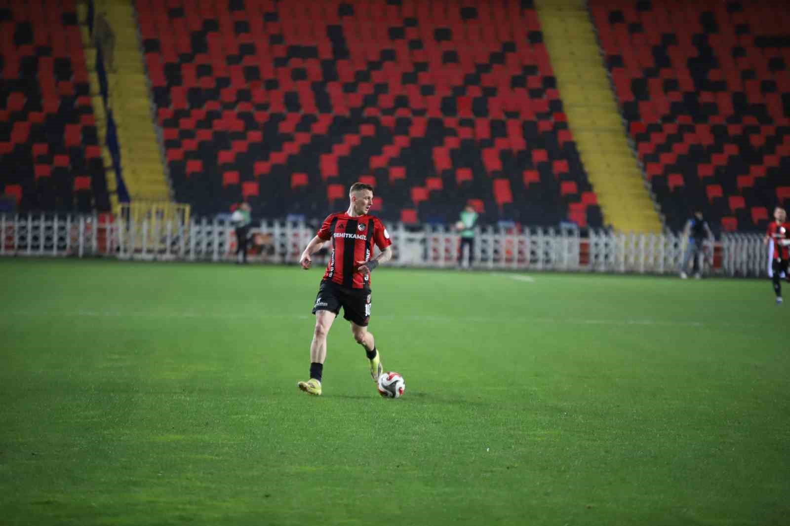 trendyol super lig gaziantep fk 2 kayserispor 0 ilk yari 29 q7qc5R9A