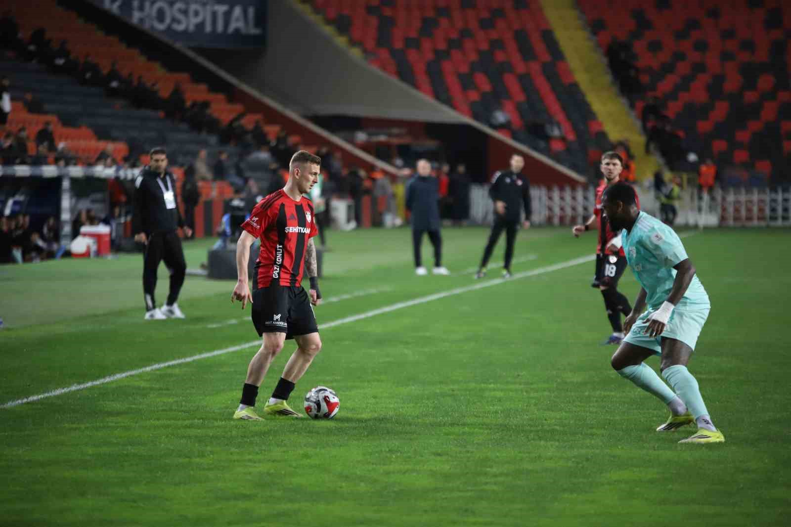 trendyol super lig gaziantep fk 2 kayserispor 0 ilk yari 3 425fdXIR