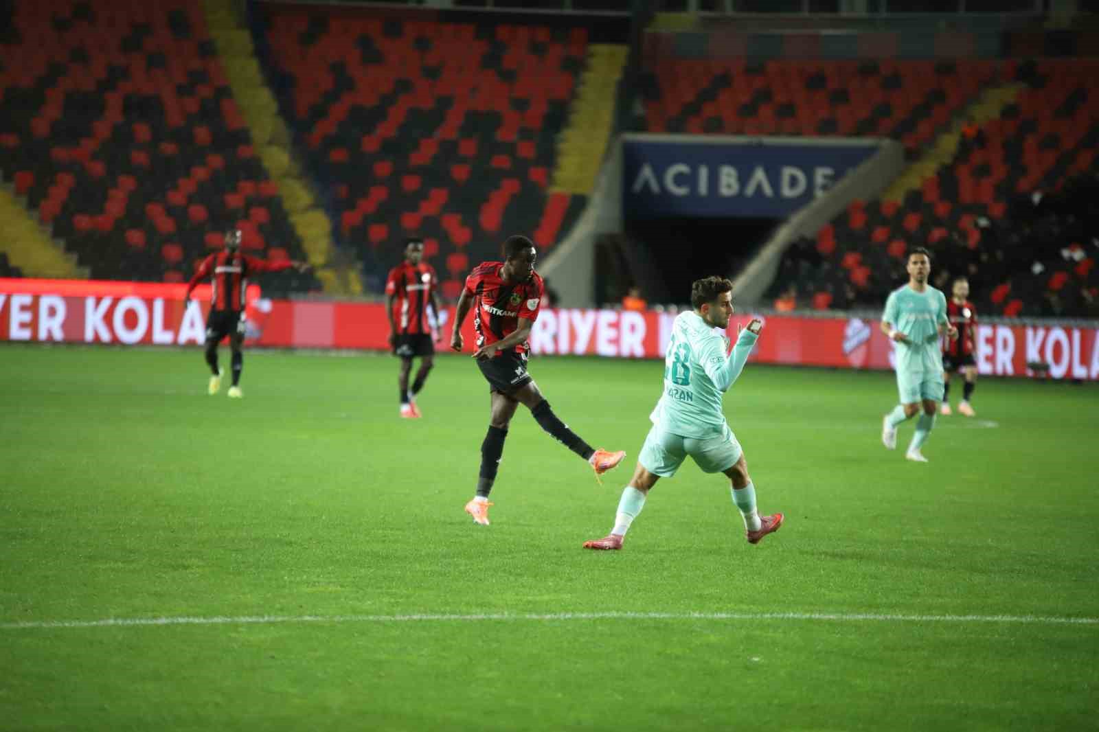 trendyol super lig gaziantep fk 2 kayserispor 0 ilk yari 30 cVBpbEpI