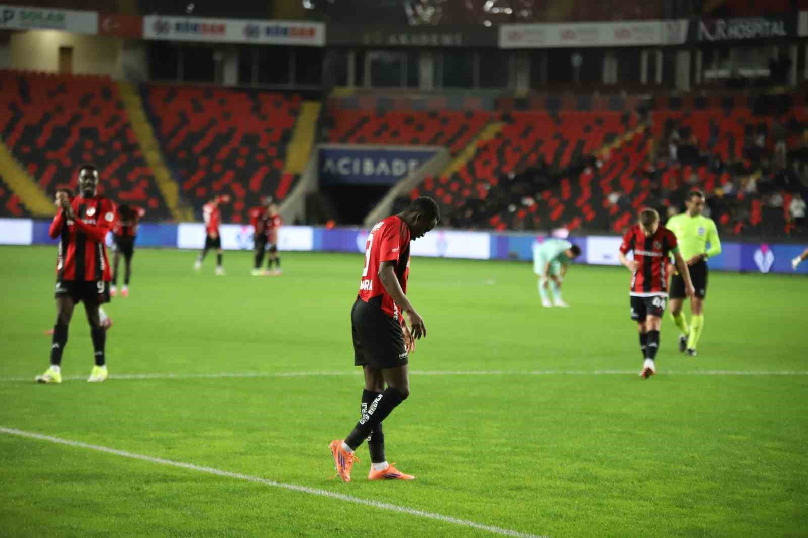 trendyol super lig gaziantep fk 2 kayserispor 0 ilk yari 34 g5fAC6jF