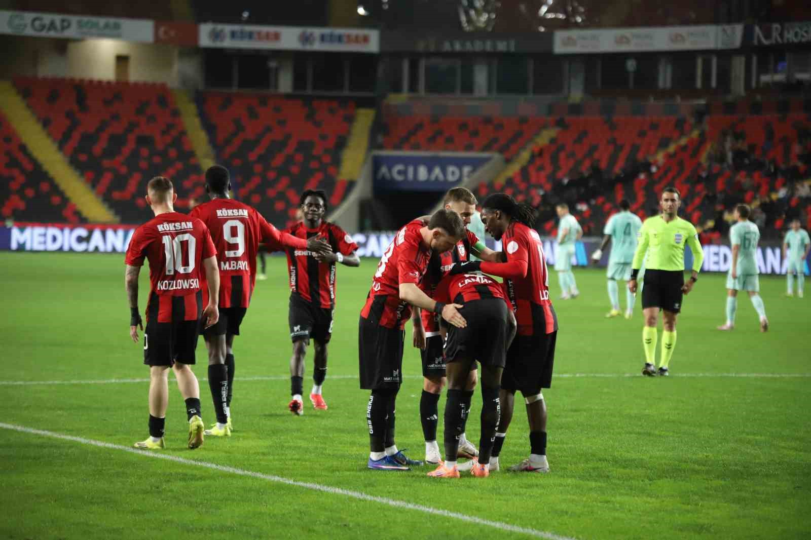 trendyol super lig gaziantep fk 2 kayserispor 0 ilk yari 35 p8rFeSpv