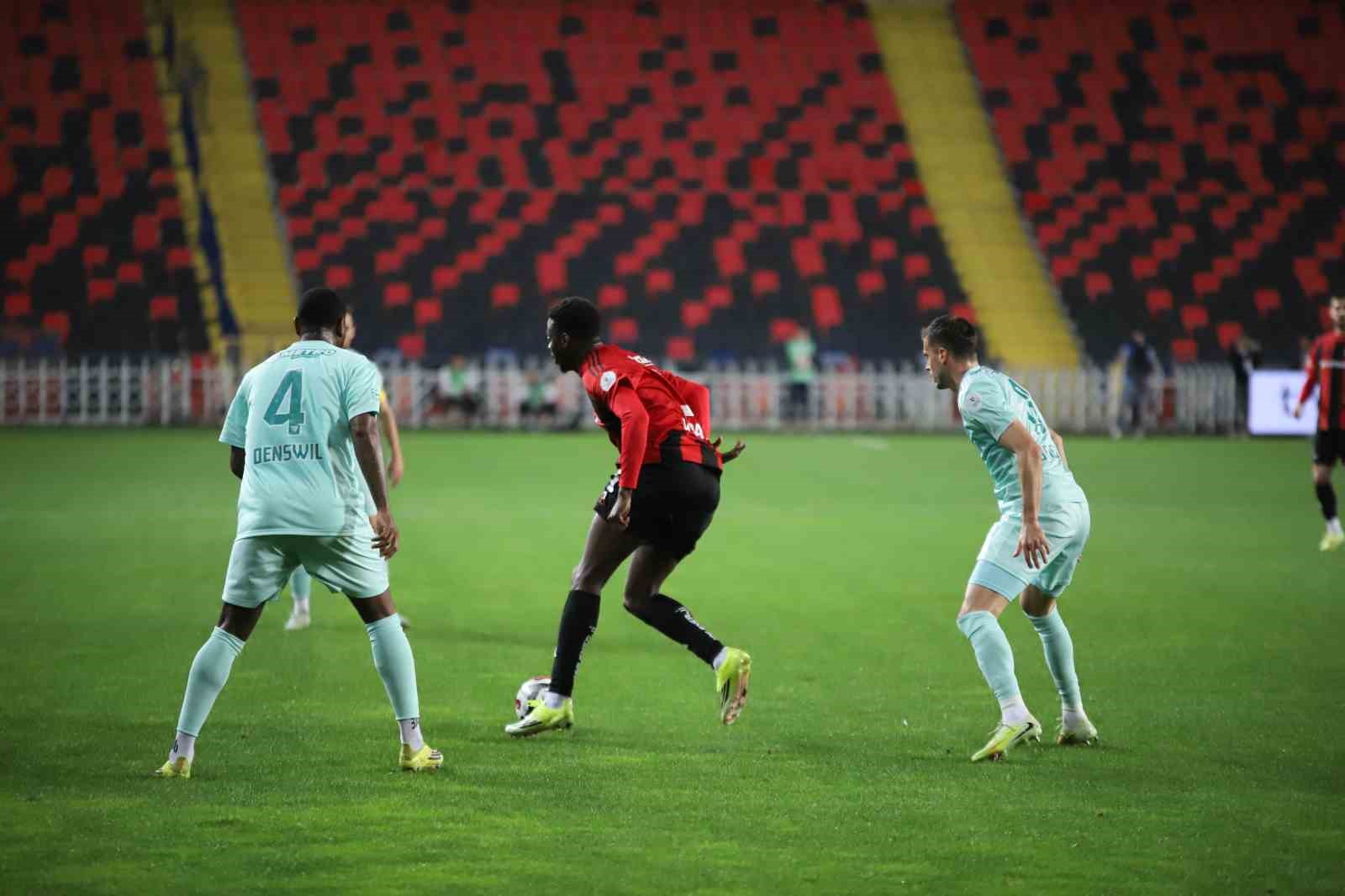 trendyol super lig gaziantep fk 2 kayserispor 0 ilk yari 4 jrcrPA9N