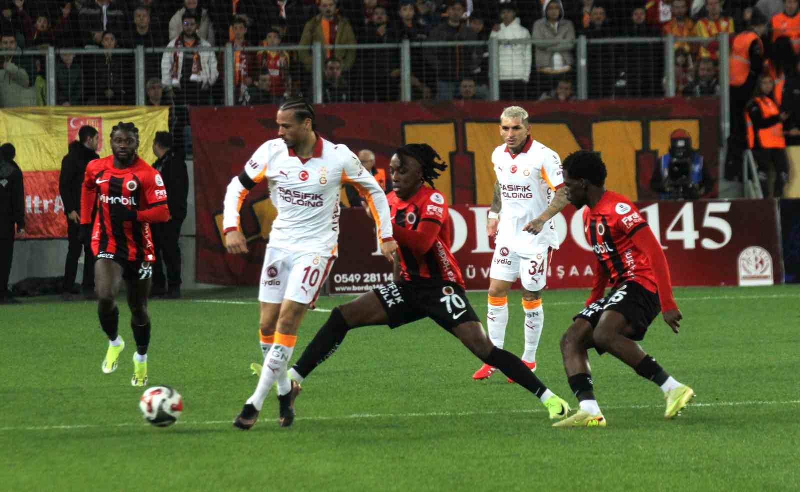 Trendyol Süper Lig: Gençlerbirliği: 0 - Galatasaray: 1 (Maç devam ediyor) 15 trendyol super lig genclerbirligi 0 galatasaray 1 mac devam ediyor 11
