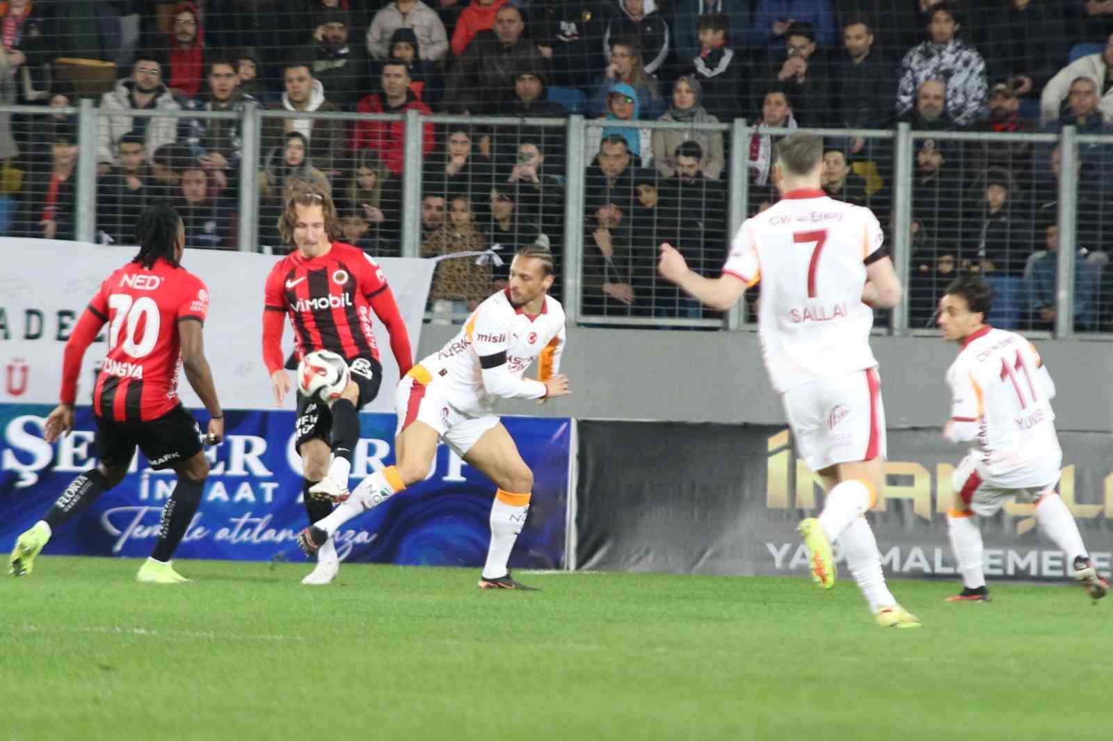 trendyol super lig genclerbirligi 0 galatasaray 2 ilk yari 1 uQztWNvj