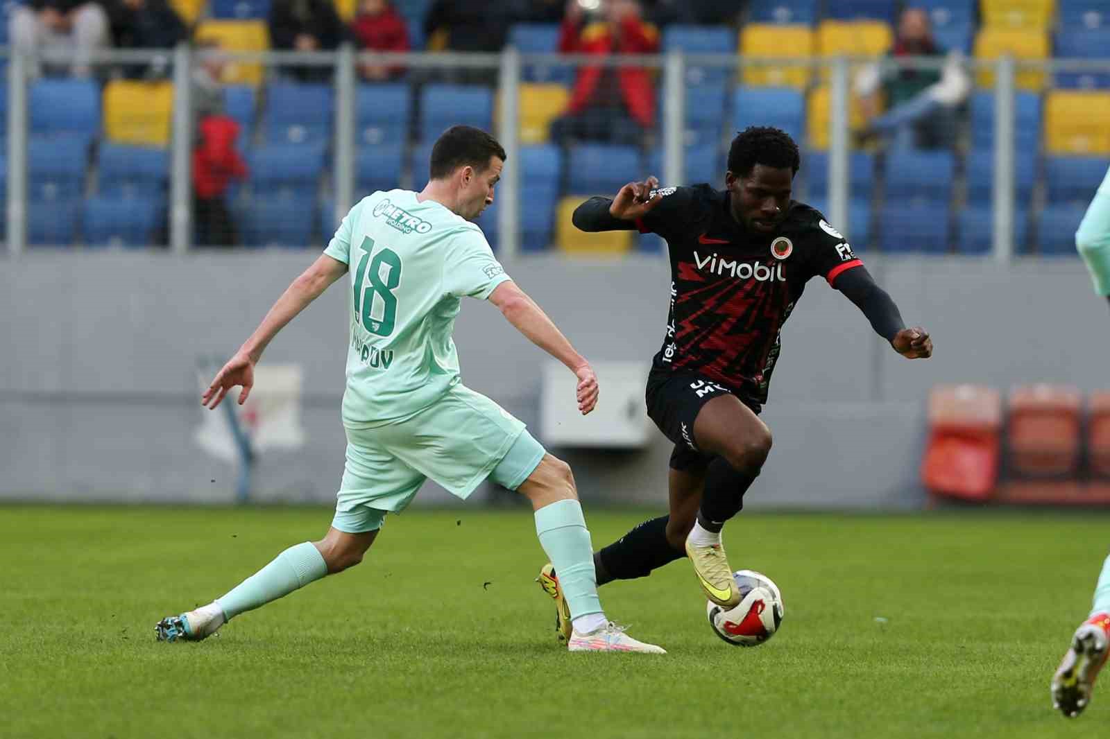 Trendyol Süper Lig: Gençlerbirliği: 0 - Kayserispor: 0 (İlk yarı) 5 trendyol super lig genclerbirligi 0 kayserispor 0 ilk yari 1 PFUFiCbU