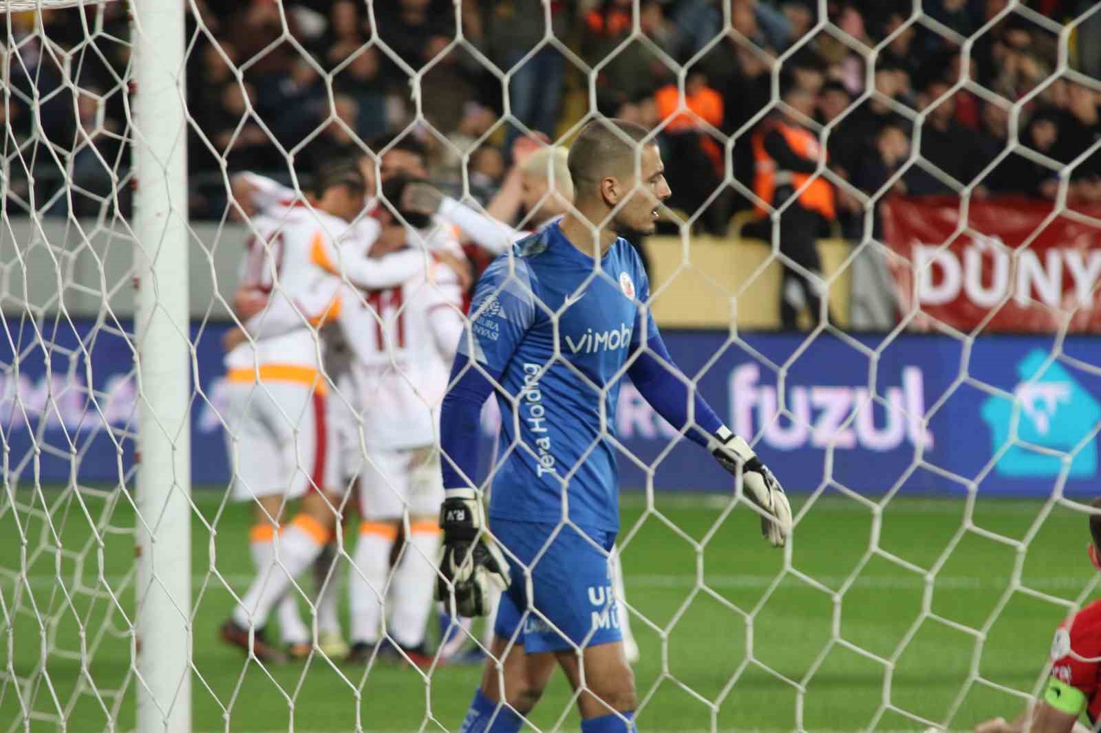 trendyol super lig genclerbirligi 1 galatasaray 2 mac sonucu 11 ZRhHK3K2