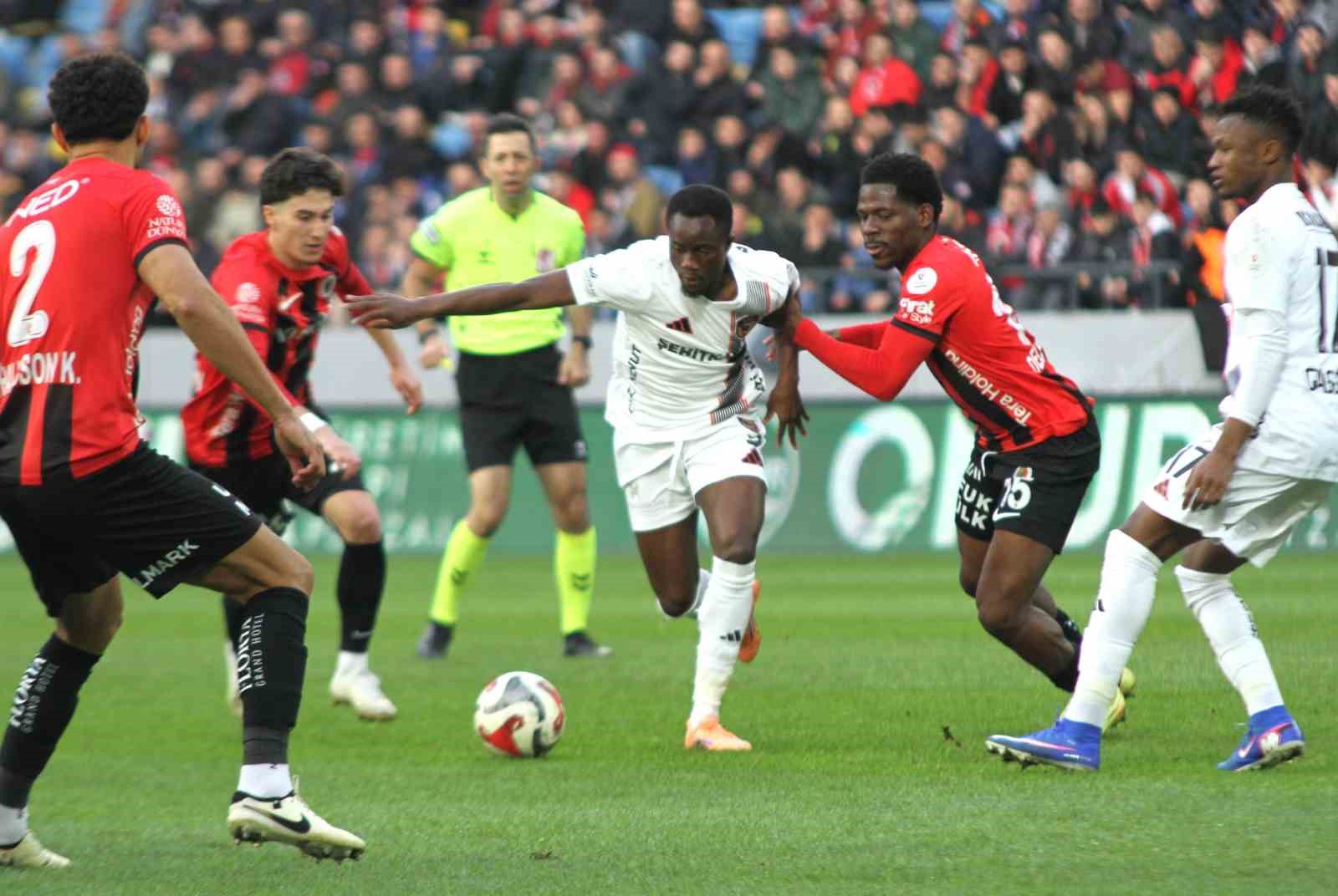 trendyol super lig genclerbirligi 1 gaziantep fk 0 ilk yari 3 MunV8j92