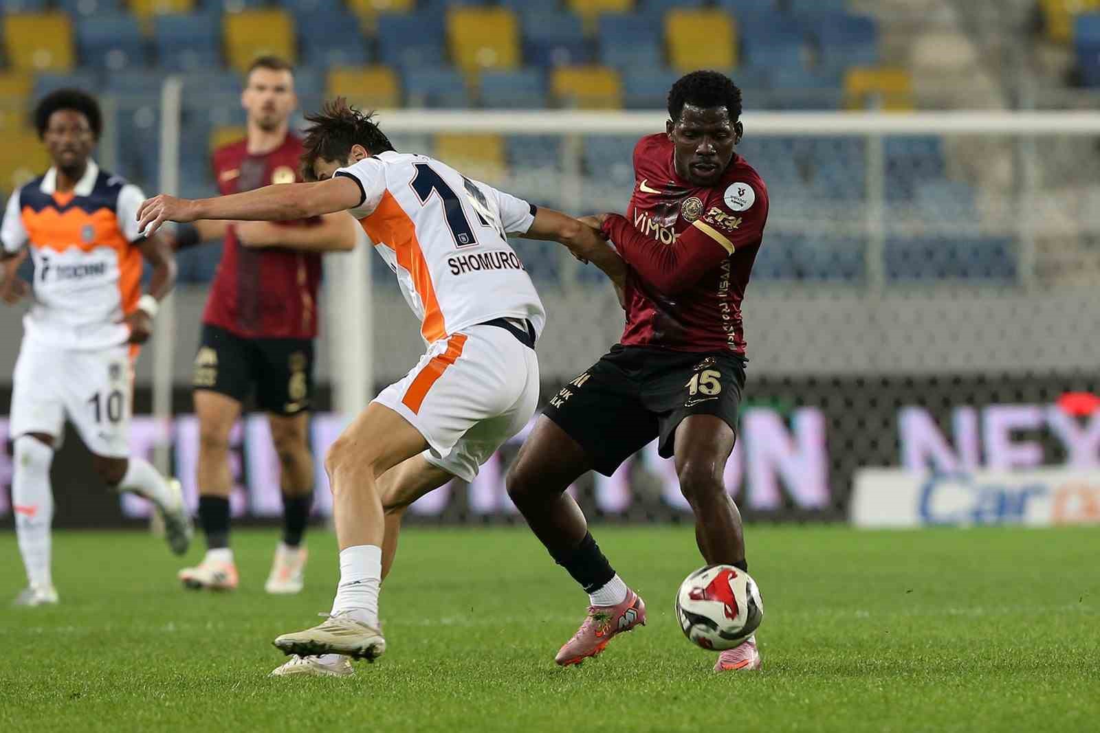 Trendyol Süper Lig: Gençlerbirliği: 1 - RAMS Başakşehir: 0 (İlk yarı) 7 trendyol super lig genclerbirligi 1 rams basaksehir 0 ilk yari 3 iGewmipT