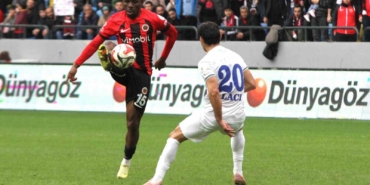 trendyol-super-lig-genclerbirligi-2-caykur-rizespor-0-ilk-yari-dPSm4PDX.jpg