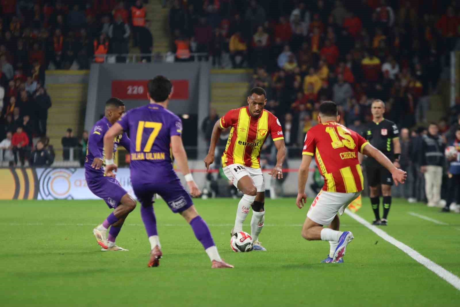 trendyol super lig goztepe 0 eyupspor 0 ilk yari 16 9bhQb2yR