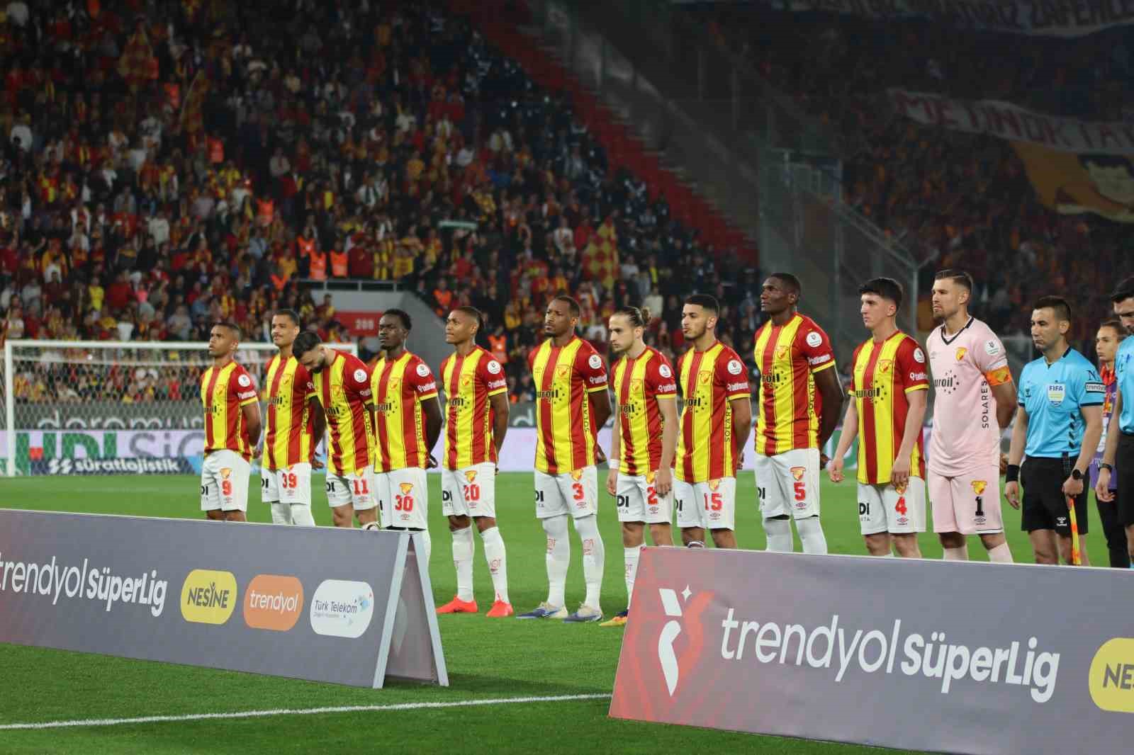 trendyol super lig goztepe 0 galatasaray 1 mac devam ediyor 7
