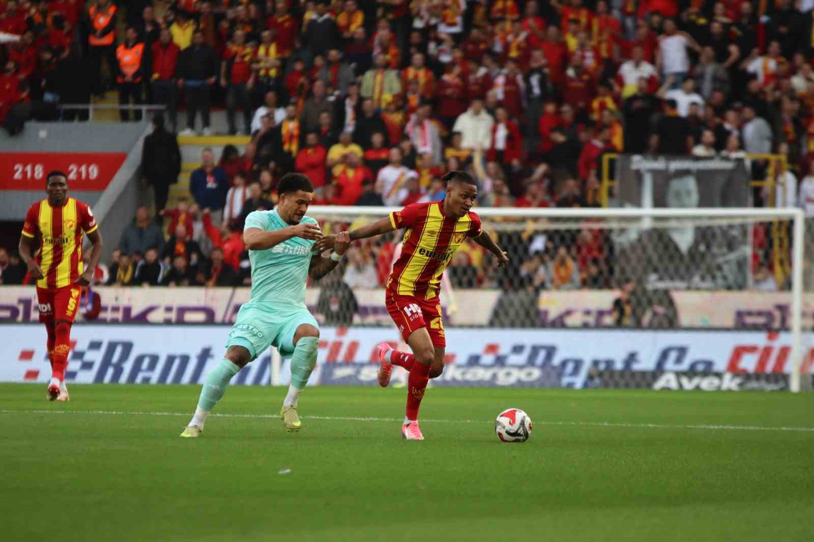 trendyol super lig goztepe 0 kayserispor 0 ilk yari 7 wCvfajK4