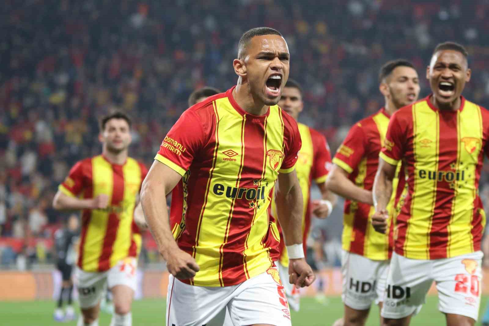 Trendyol Süper Lig: Göztepe: 1 - Alanyaspor: 1 (İlk yarı) 19 trendyol super lig goztepe 1 alanyaspor 1 ilk yari 15 MSjHCcb9