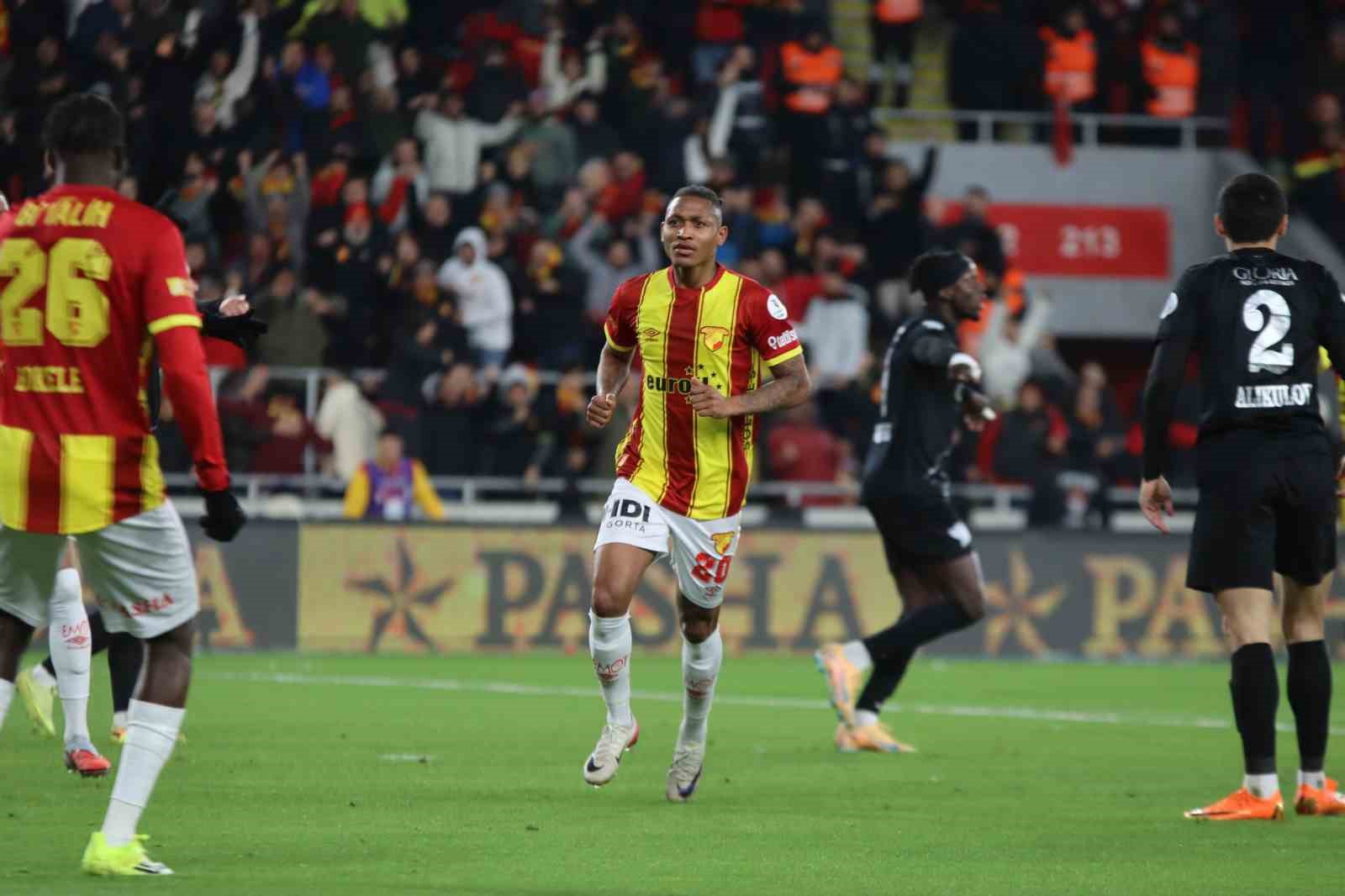 trendyol super lig goztepe 1 caykur rizespor 0 ilk yari 14 3GRZKeIs