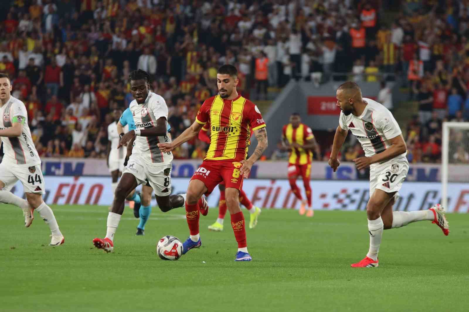 trendyol super lig goztepe 1 gaziantep fk 0 ilk yari 0 SXpAPHkM