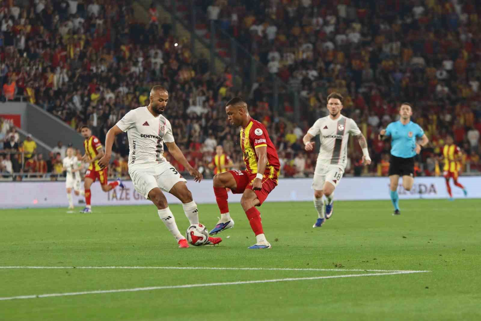 trendyol super lig goztepe 1 gaziantep fk 0 ilk yari 15 5dO17QTS