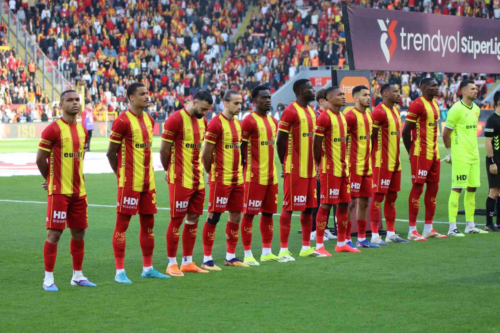 trendyol super lig goztepe 1 kasimpasa 1 ilk yari 6 MbtAdljY