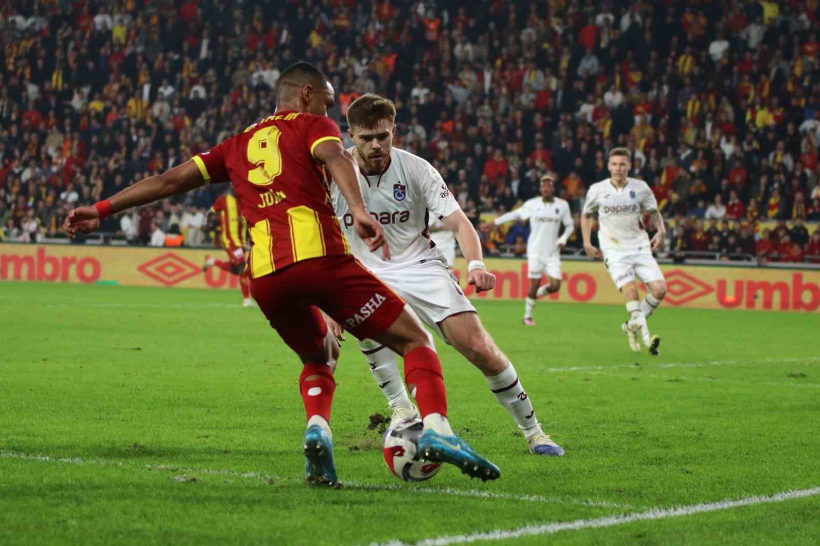 trendyol super lig goztepe 1 trabzonspor 2 mac sonucu 10 qfhAX5Gm