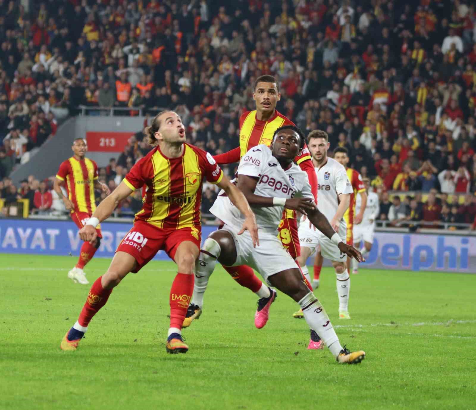 trendyol super lig goztepe 1 trabzonspor 2 mac sonucu 11 XhuYijR5