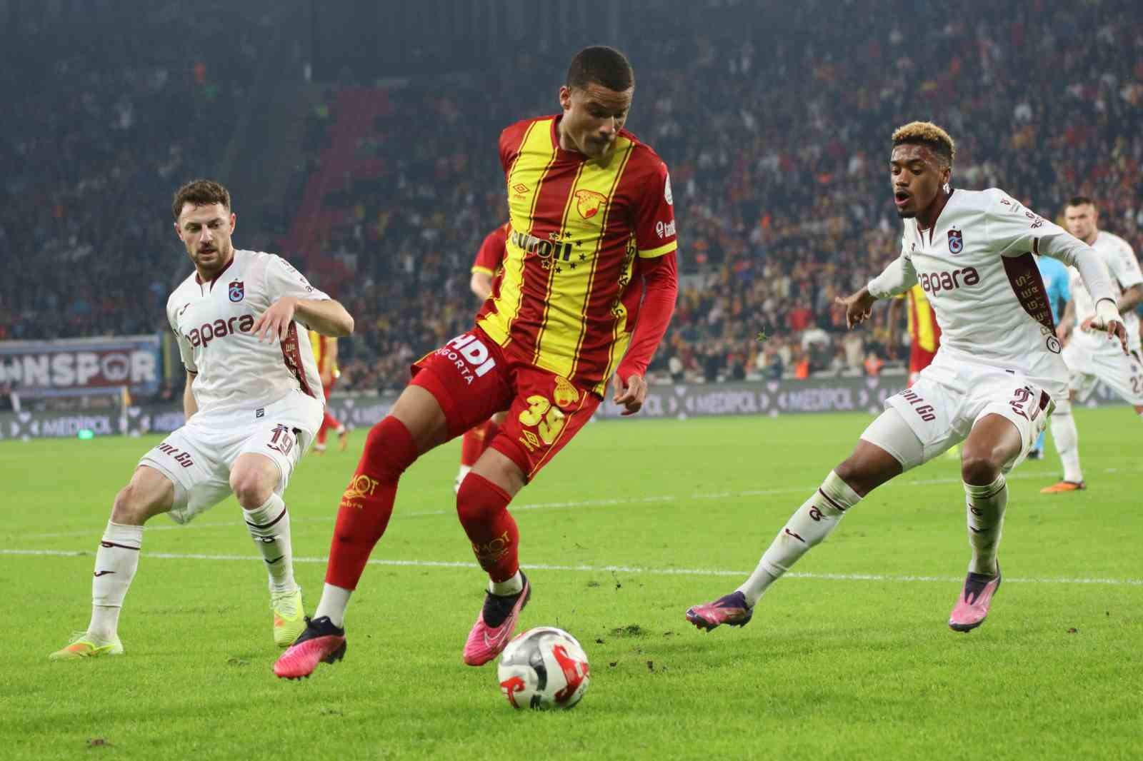 trendyol super lig goztepe 1 trabzonspor 2 mac sonucu 14 6Q6XszDL