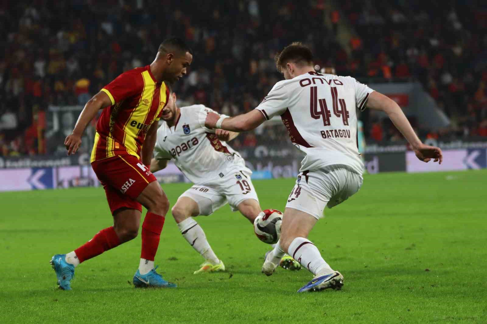 trendyol super lig goztepe 1 trabzonspor 2 mac sonucu 6 FHENYcvI