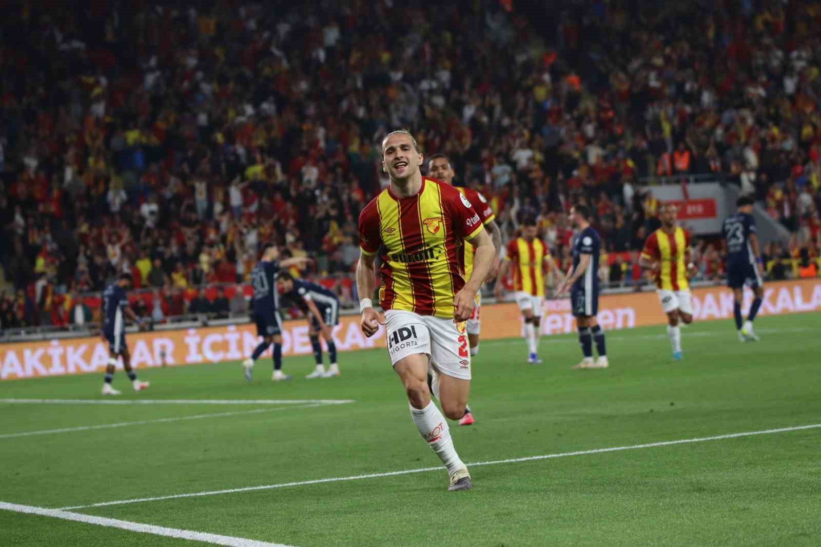 trendyol super lig goztepe 2 antalyaspor 0 ilk yari 18 QVkuvYj5