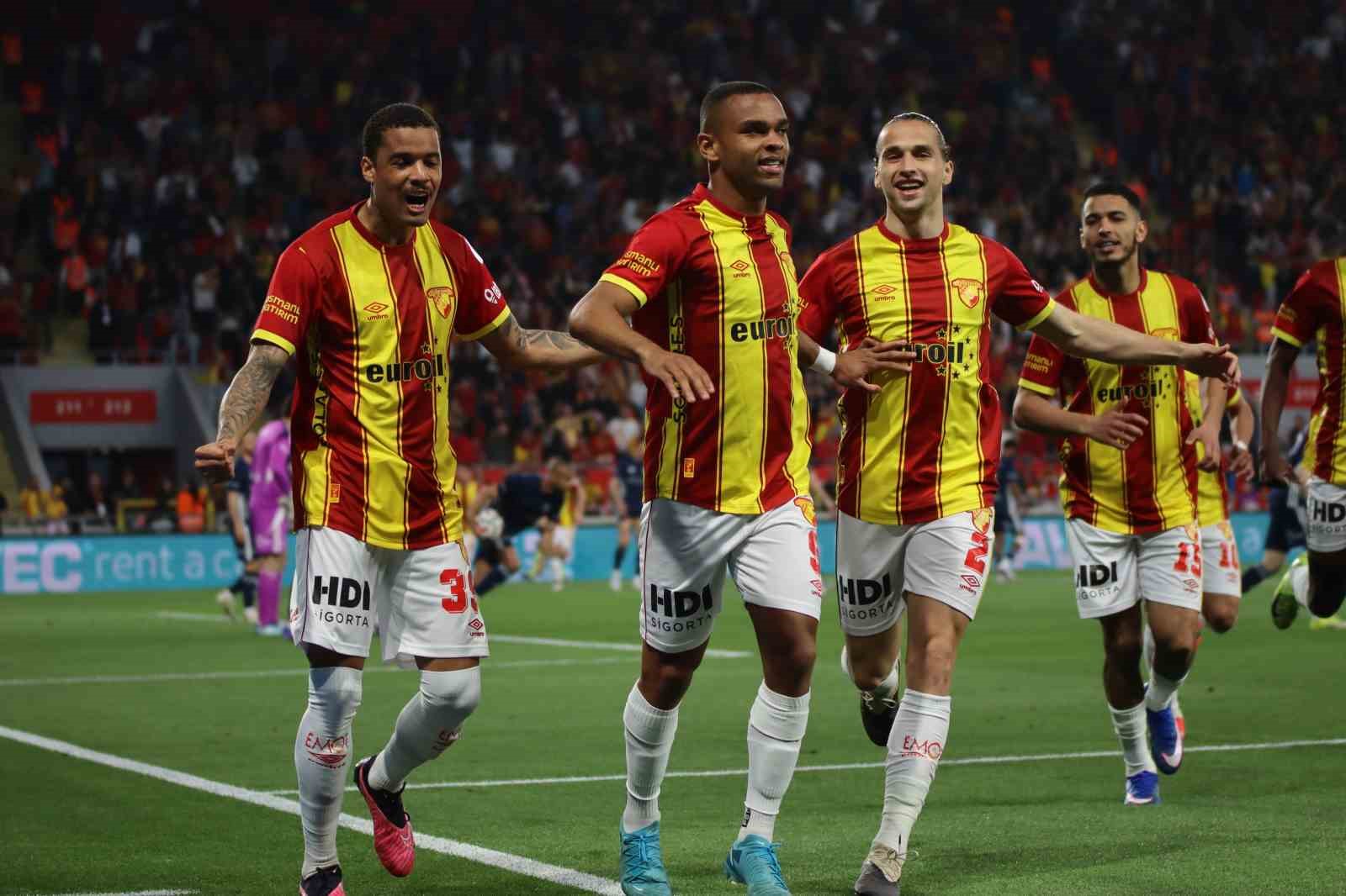 trendyol super lig goztepe 2 antalyaspor 0 ilk yari 8 sCWin5YK