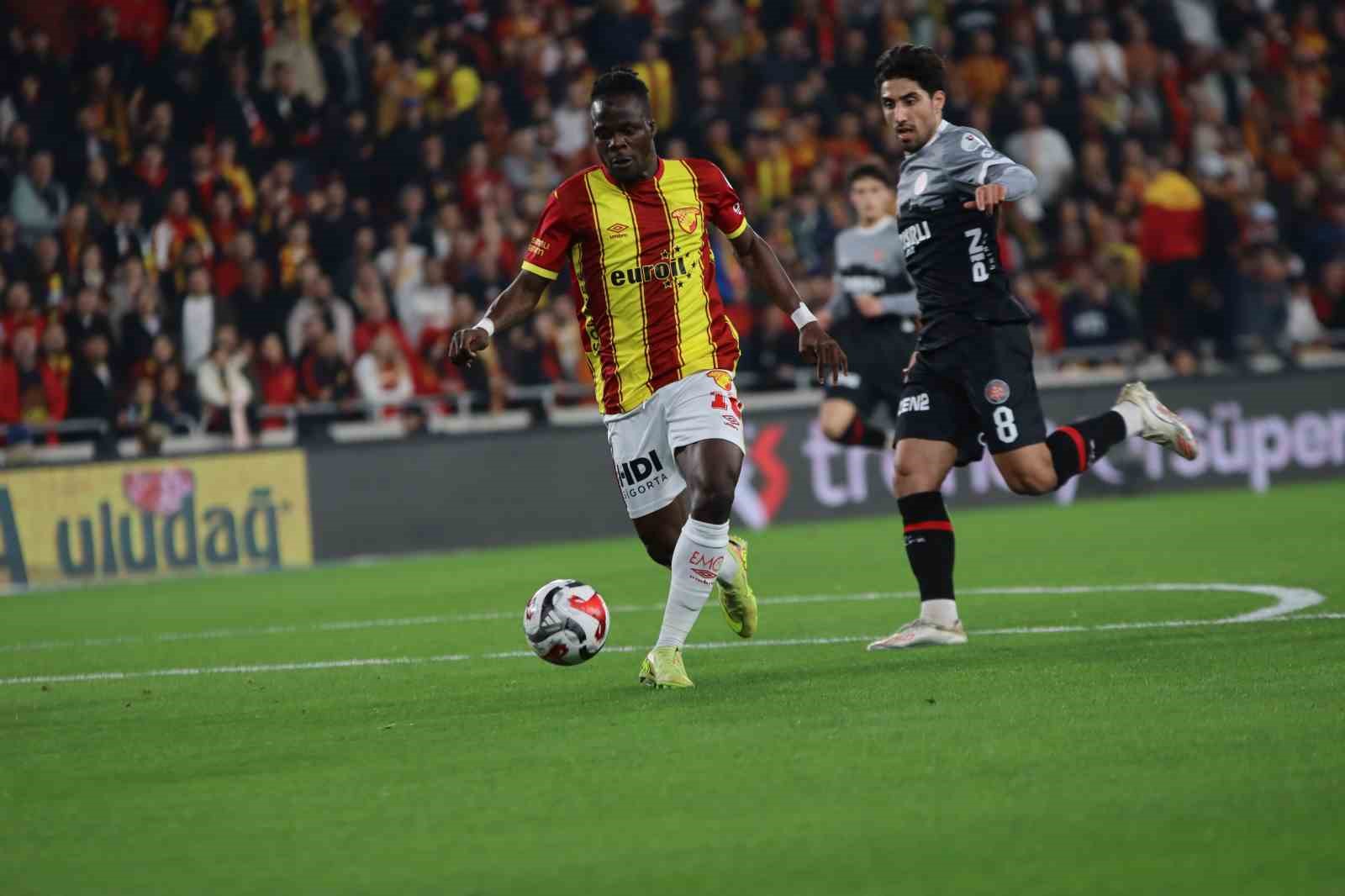 trendyol super lig goztepe 2 fatih karagumruk 1 ilk yari 10 mgpsll9B