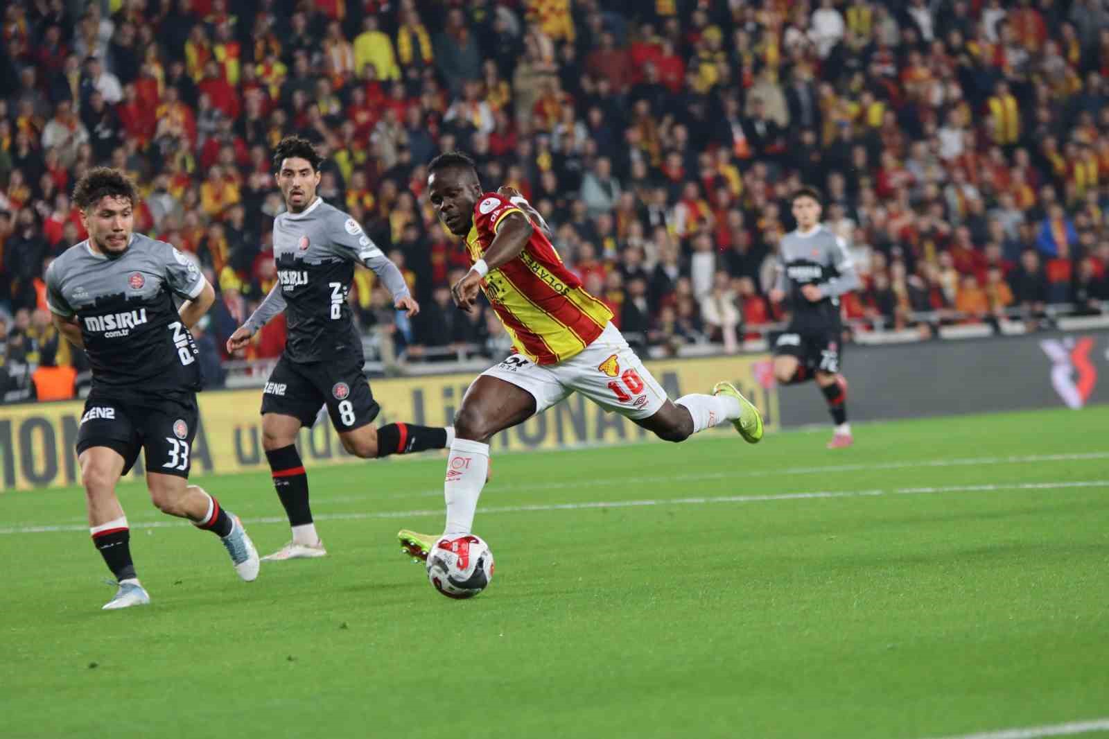 trendyol super lig goztepe 2 fatih karagumruk 1 ilk yari 11 aIwzVHRf