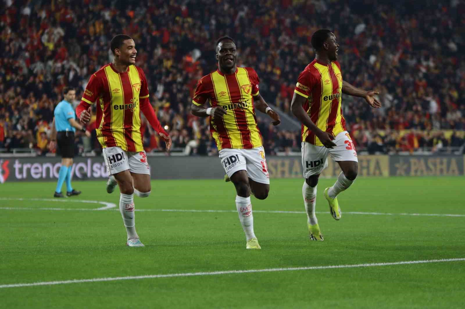 trendyol super lig goztepe 2 fatih karagumruk 1 ilk yari 12