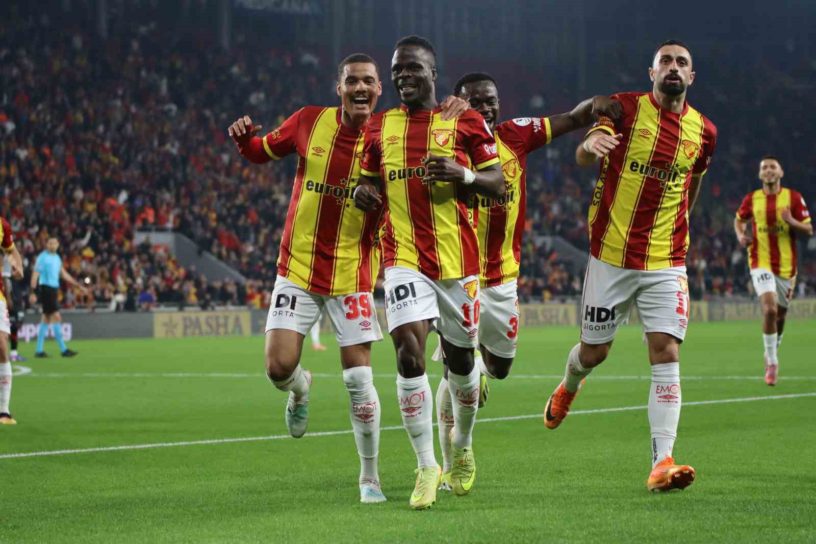 trendyol super lig goztepe 2 fatih karagumruk 1 ilk yari 13 csDJpi15