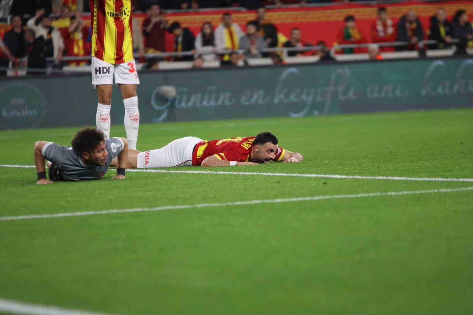 trendyol super lig goztepe 2 fatih karagumruk 1 ilk yari 21 EE2tDCnI