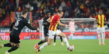 trendyol-super-lig-goztepe-3-caykur-rizespor-1-mac-sonucu-eSlbeU5n.jpg