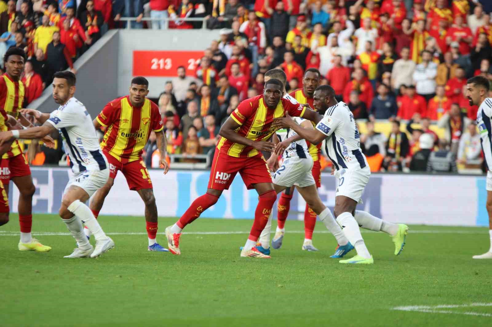 trendyol super lig goztepe 3 kasimpasa 3 mac sonucu 13 gkwaP8Ez