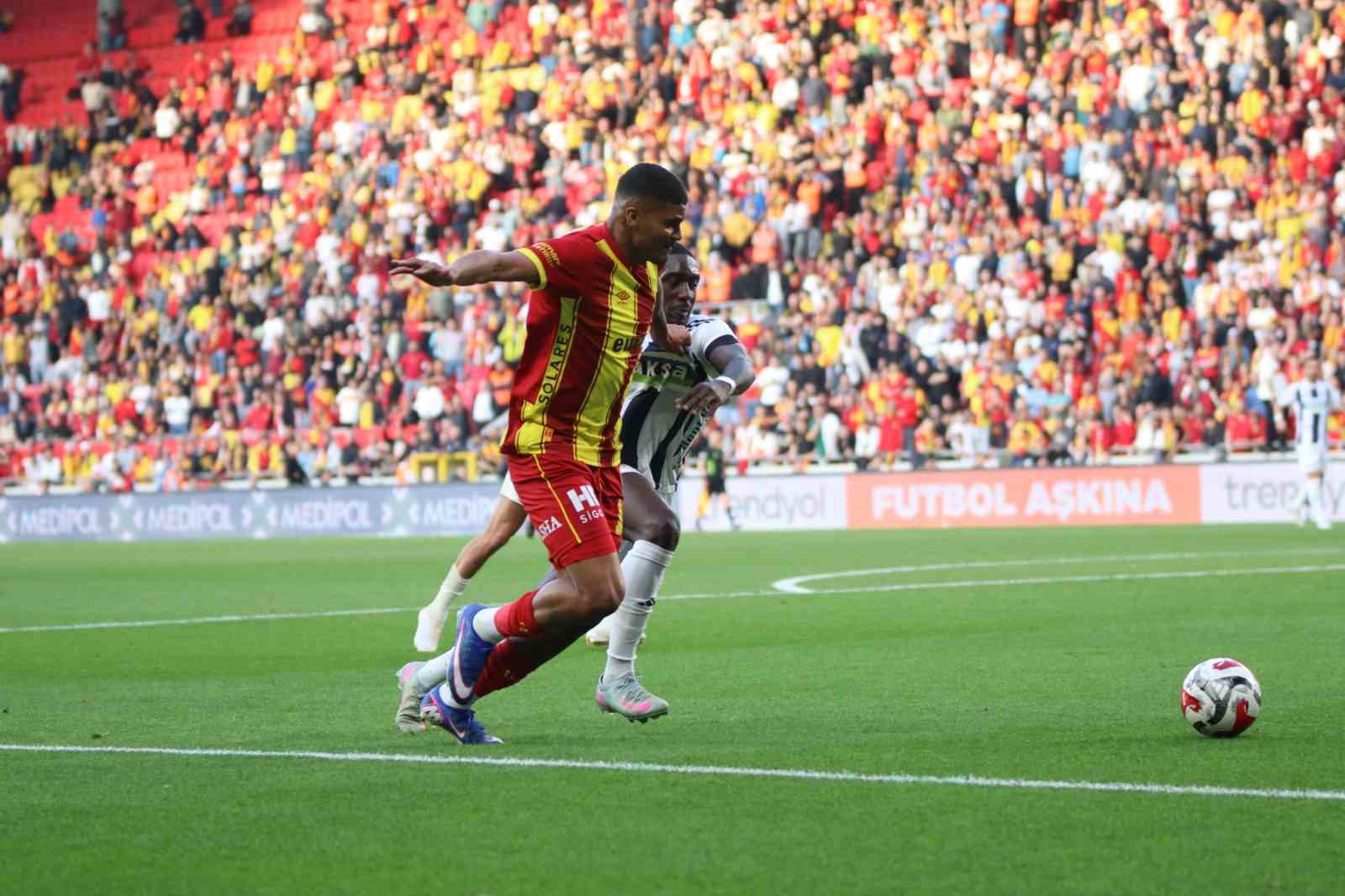 trendyol super lig goztepe 3 kasimpasa 3 mac sonucu 3 NpvgPG56