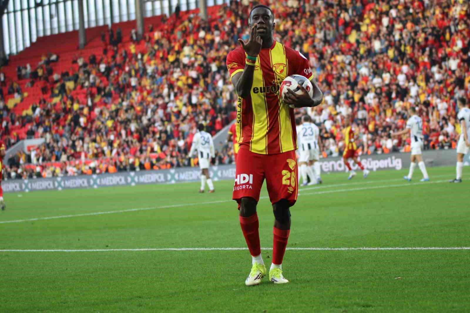 trendyol super lig goztepe 3 kasimpasa 3 mac sonucu 7 NSOaMDFJ