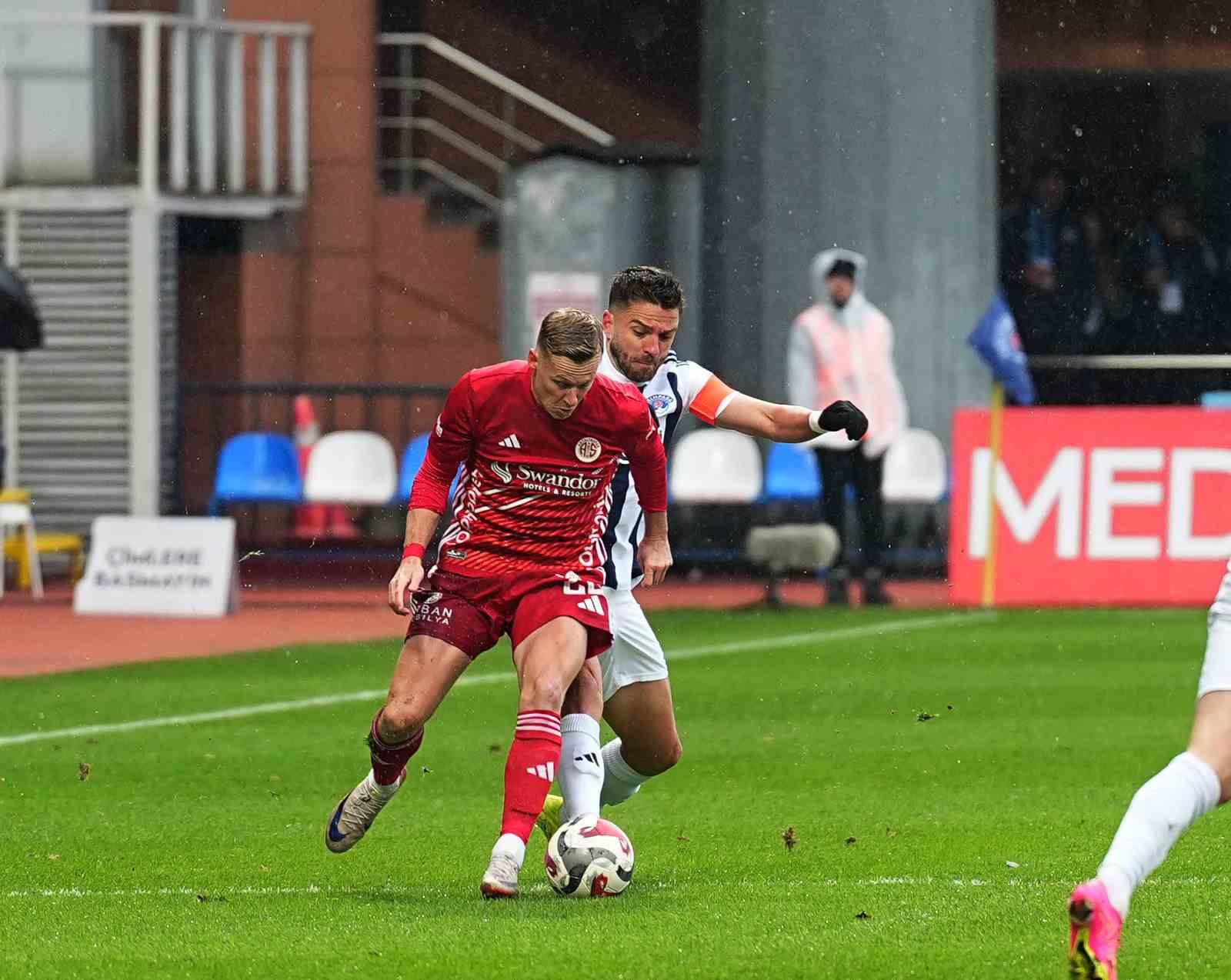 trendyol super lig kasimpasa 0 antalyaspor 0 mac devam ediyor 13 Kb2sSY4U