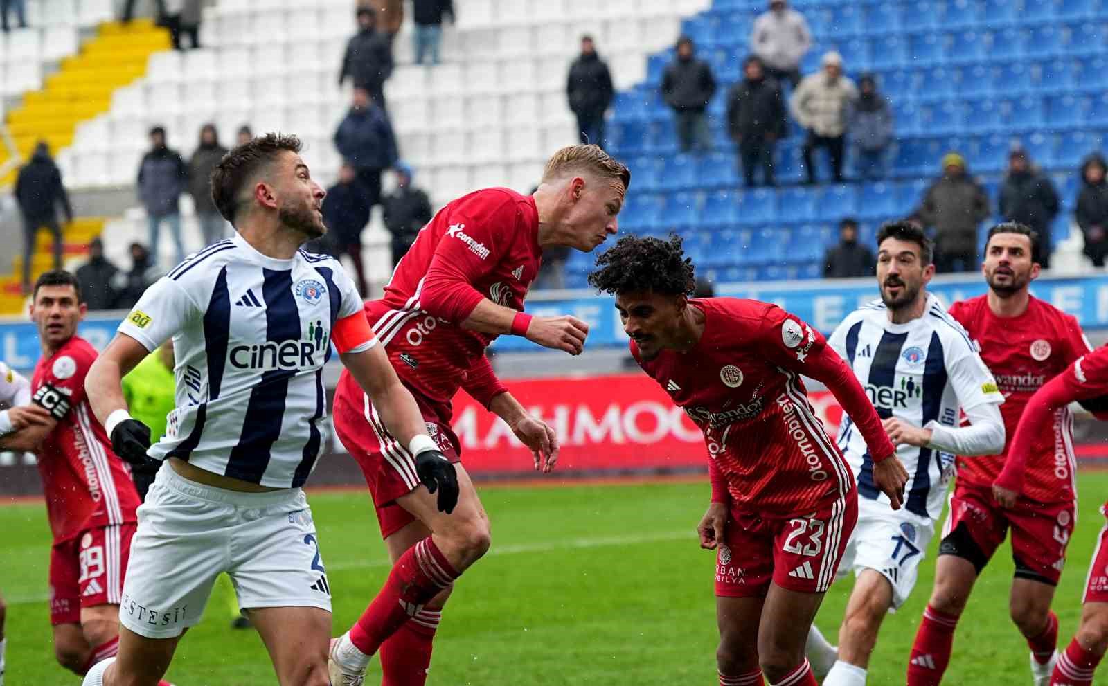 trendyol super lig kasimpasa 0 antalyaspor 0 mac devam ediyor 16
