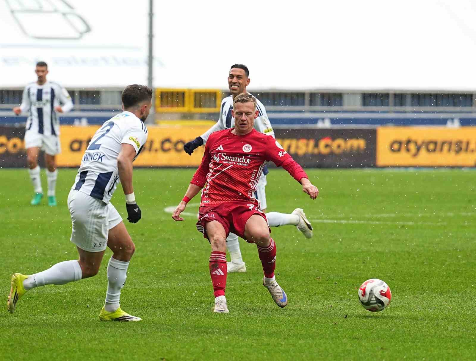 trendyol super lig kasimpasa 0 antalyaspor 0 mac devam ediyor 21 M6BIe1P8