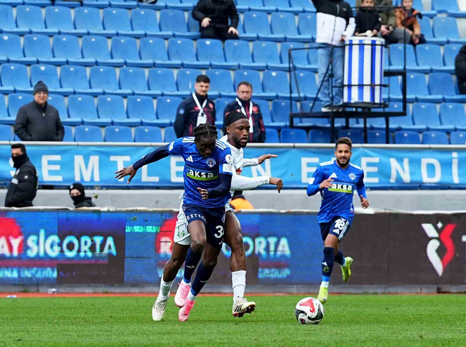 Trendyol Süper Lig: Kasımpaşa: 0 - Çaykur Rizespor: 0 (Maç devam ediyor) 14 trendyol super lig kasimpasa 0 caykur rizespor 0 mac devam ediyor 10