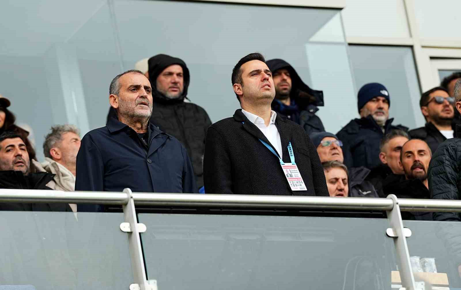 Trendyol Süper Lig: Kasımpaşa: 0 - Çaykur Rizespor: 0 (Maç devam ediyor) 8 trendyol super lig kasimpasa 0 caykur rizespor 0 mac devam ediyor 4 4BhIcLAX