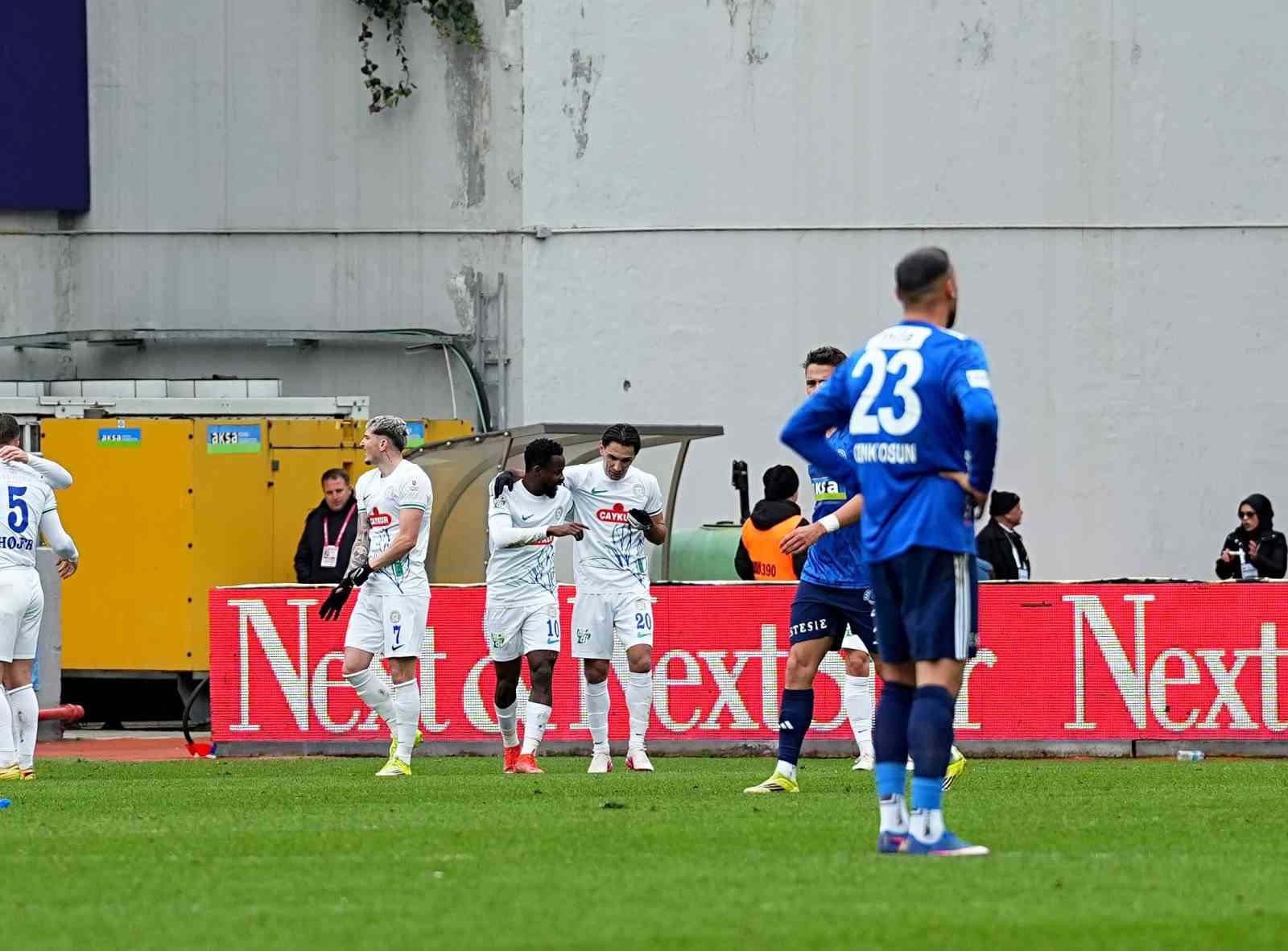 Trendyol Süper Lig: Kasımpaşa: 0 - Çaykur Rizespor: 1 (İlk yarı) 8 trendyol super lig kasimpasa 0 caykur rizespor 1 ilk yari 4 8jgBQwD1