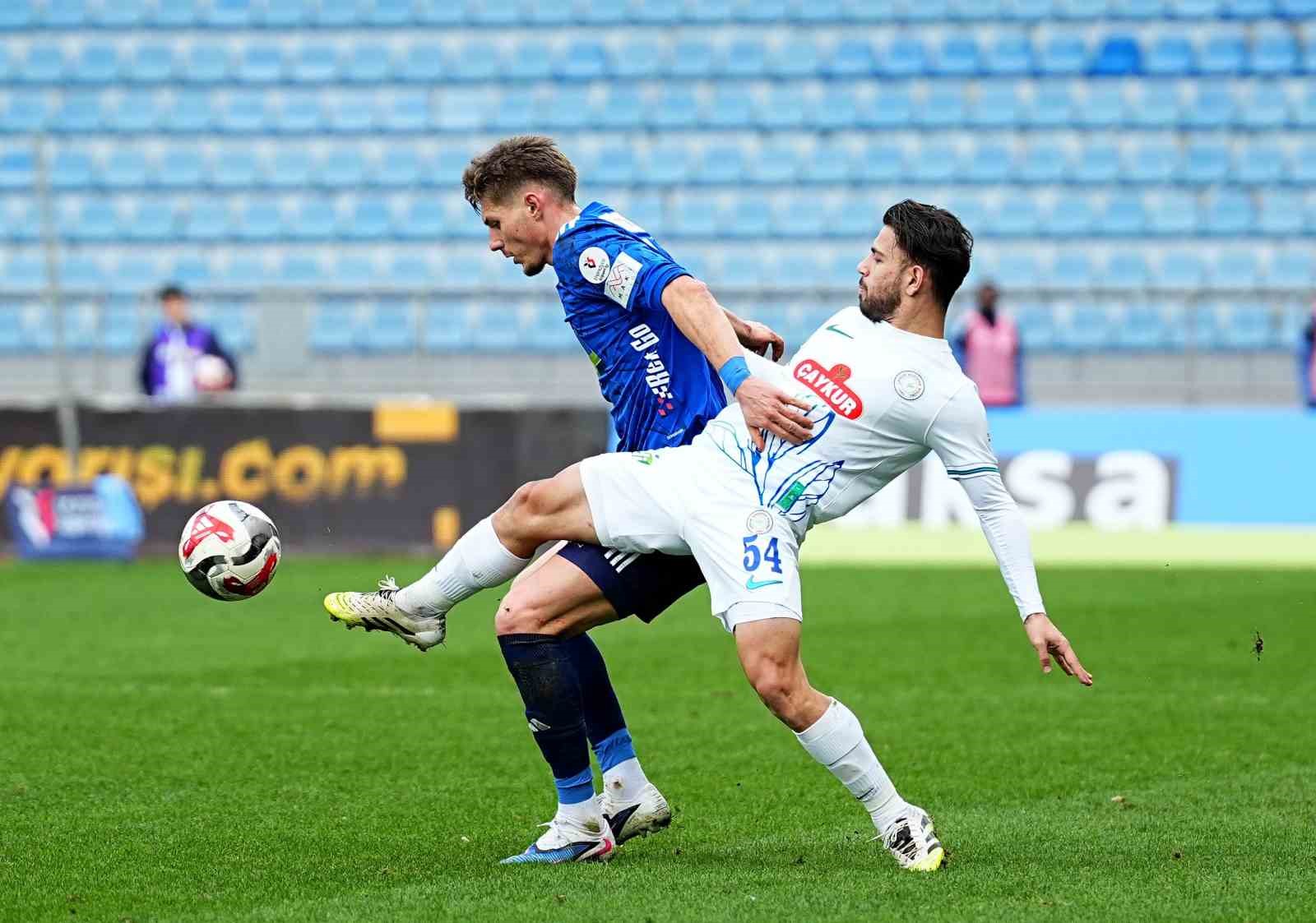 Trendyol Süper Lig: Kasımpaşa: 0 - Çaykur Rizespor: 1 (İlk yarı) 12 trendyol super lig kasimpasa 0 caykur rizespor 1 ilk yari 8 J5pqEN79
