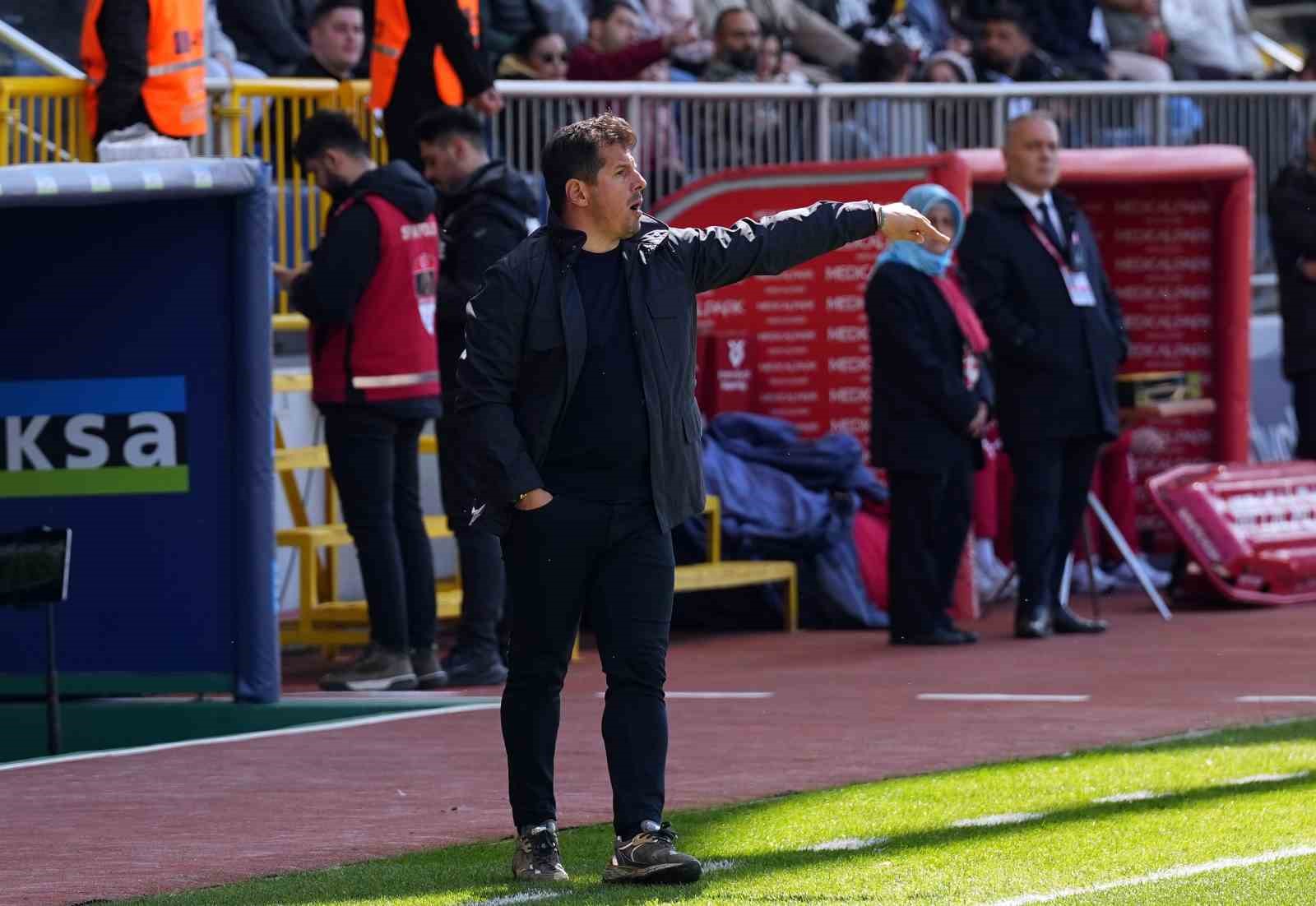 Trendyol Süper Lig: Kasımpaşa: 0 - Corendon Alanyaspor: 0 (Maç devam ediyor) 11 trendyol super lig kasimpasa 0 corendon alanyaspor 0 mac devam ediyor 7 jpIKkSIz