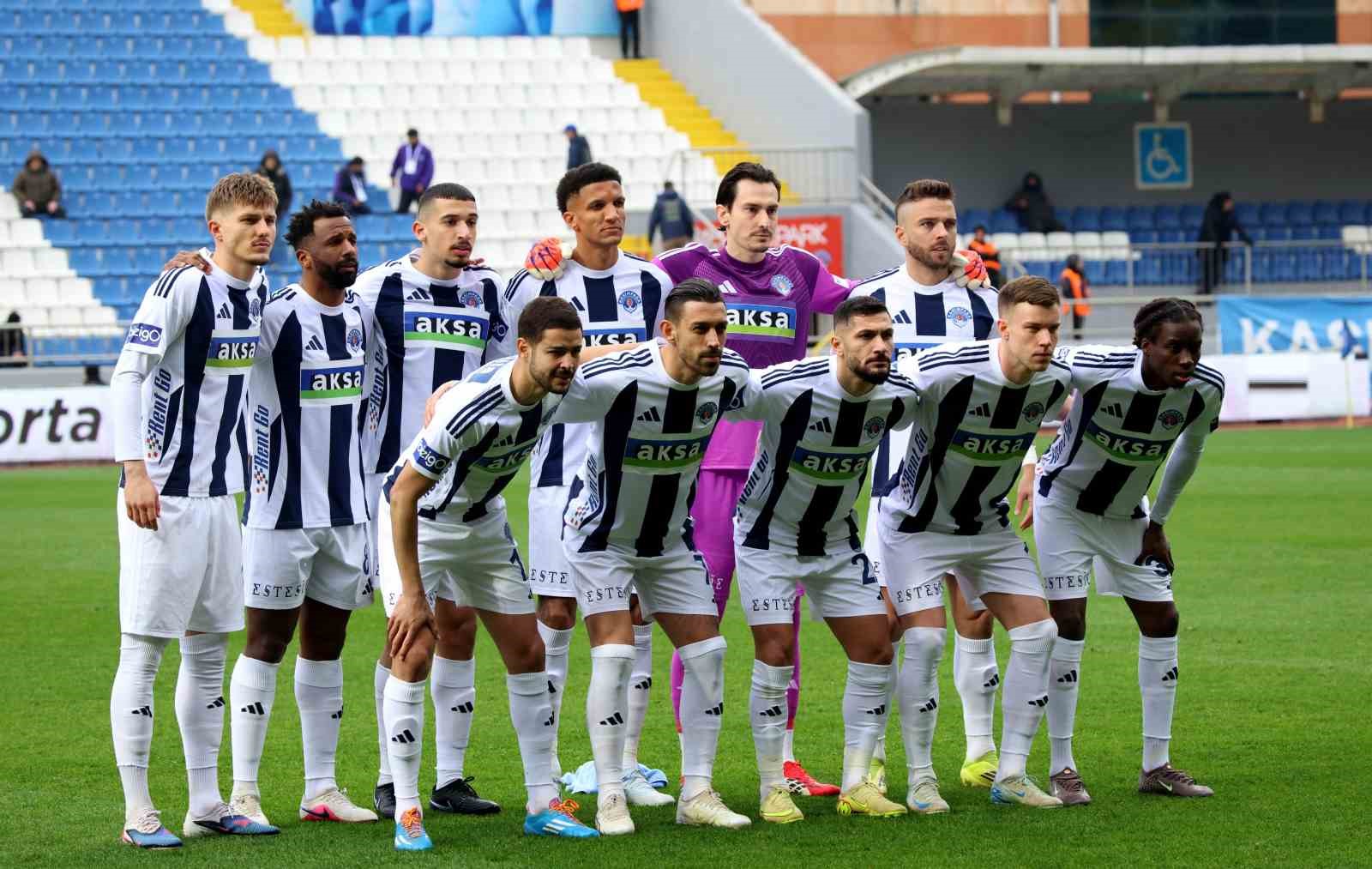 Trendyol Süper Lig: Kasımpaşa: 0 - Eyüpspor: 0 (Maç devam ediyor) 5 trendyol super lig kasimpasa 0 eyupspor 0 mac devam ediyor 1 ABL6CYHp