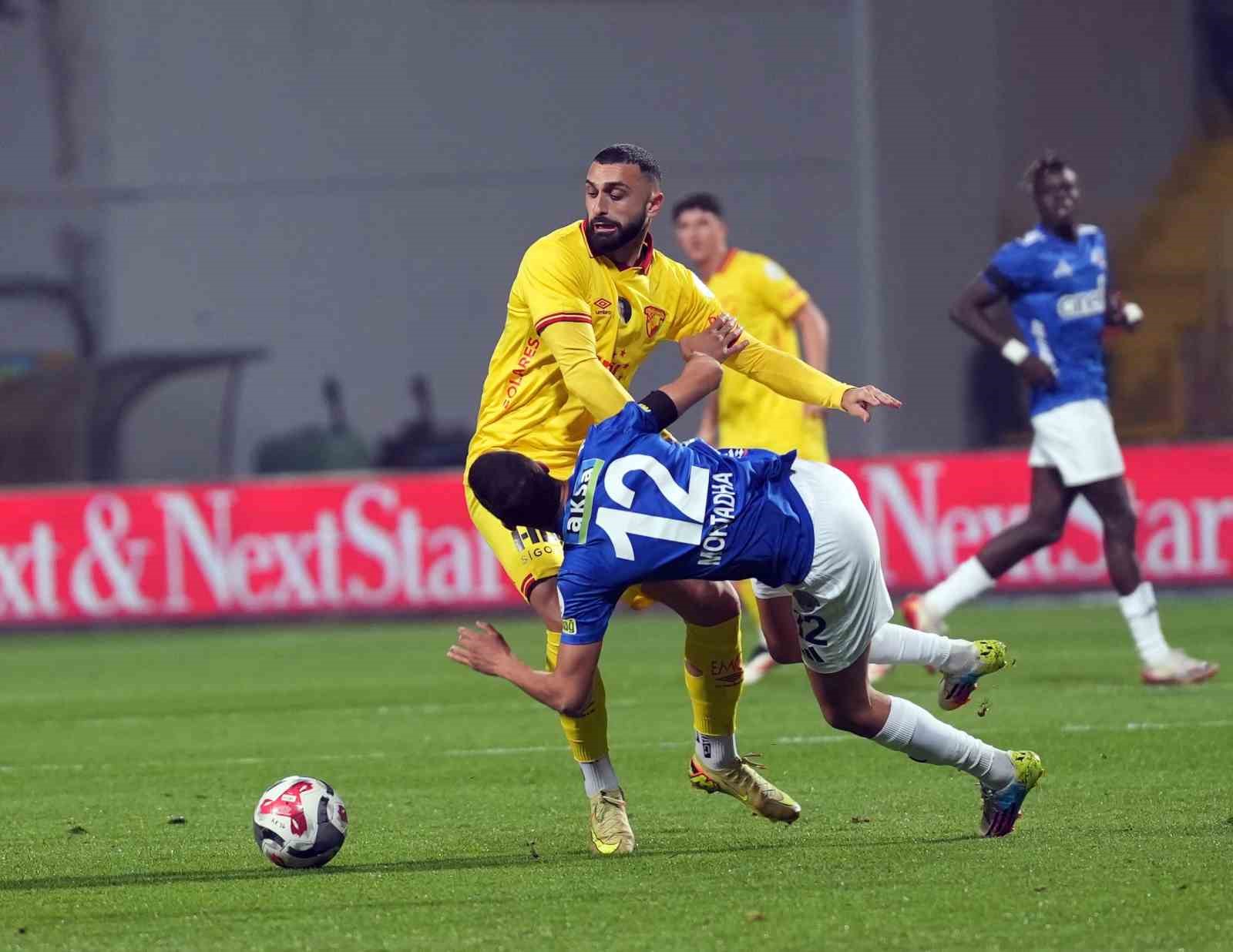 trendyol super lig kasimpasa 0 goztepe 0 mac devam ediyor 12 MPkUFyLm